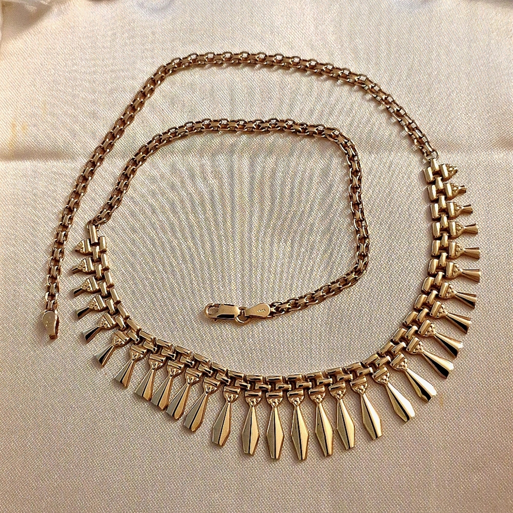 Italian 10k gold Egyptian style cain